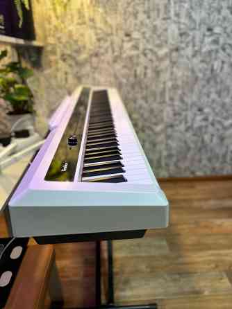Цифровое пианино TESLER STZ-8800 Донецк