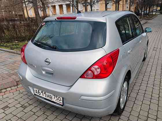 2010 Nissan Tiida 1.6 автомат Донецк