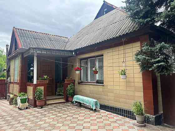 Продам дом 62Кв 8 соток земли Нижняя Крынка Макеевка