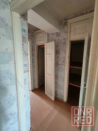 Срочно продам трехкомнатную квартиру в Буденновском районе. Донецк - изображение 2