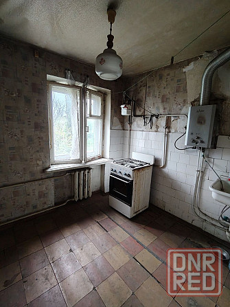 Срочно продам трехкомнатную квартиру в Буденновском районе. Донецк - изображение 5