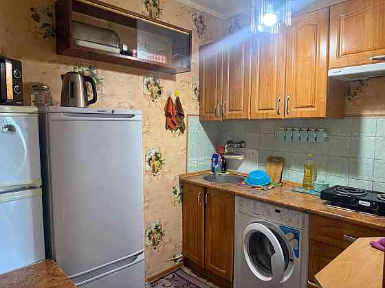 Продам 2 комнатную квартиру гостинного типа Мариуполь
