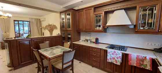 Продам элитный дом 295 м2 на Гладковке. Донецк