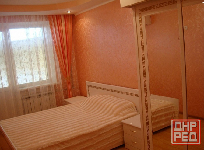 Сдам отличную 3-к на Зеленом Макеевка - изображение 1