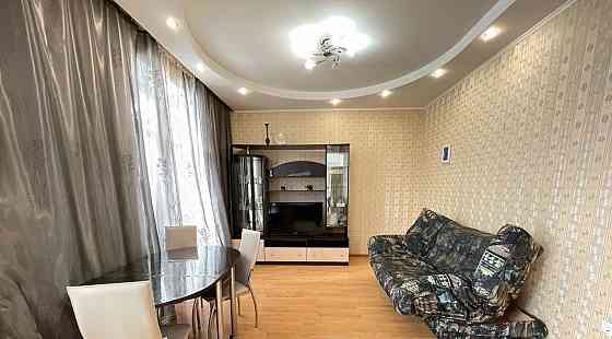 Сдаю двухкомнатную квартиру 54.0 м² этаж 2/5 город Донецк, улица Университетская Донецк