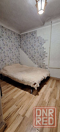 Продам 2х комн., 3/3, жилое состояние, пр. Павших Коммунаров Драгобыческая Донецк - изображение 1