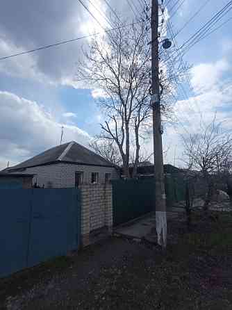 Удаления аварийных деревьев Луганск Луганск