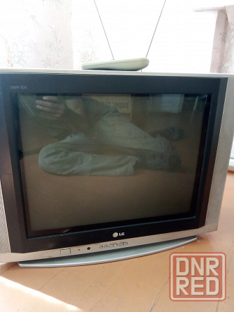 Продам телевизор LG 51диагональ 800р Макеевка - изображение 1