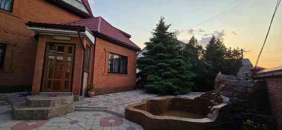 Продам 3-этажный дом р-он Макморя. Макеевка