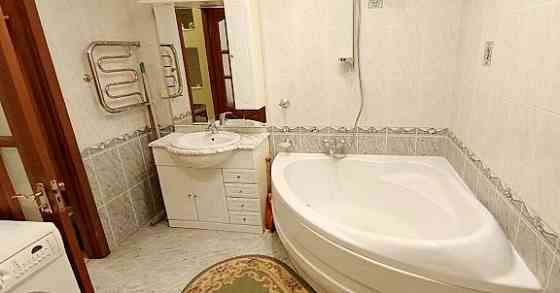 Продам 2к.кв. Сталинка. Ворошиловский р-н. Ориентир бул.Пушкина Донецк