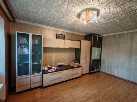 Продам квартиру. Харцызск