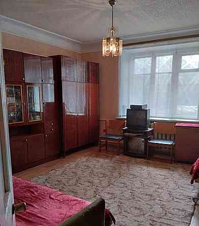 Продается крупногабаритная 1-комнатная квартира с гаражом, пр.Партизанский. Донецк