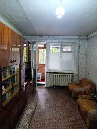 Продам 1 ком. квартиру 2/5,32м2. Ворошиловский район. пл. Ленина. Донецк