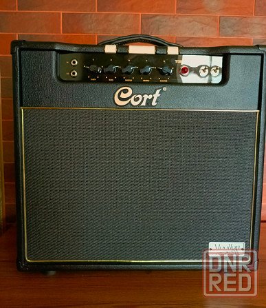 Ламповый гитарный комбо усилитель CORT Tube Craft CMV15 EU Донецк - изображение 2