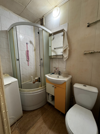 Продажа 1-комнатной квартиры 1/5, в г. Донецк, Буденовский р-н, ул. Раздольна Донецк