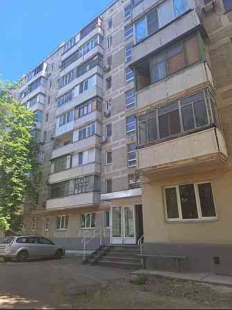 Продам 1 комнатную квартиру на 22 микрорайоне Мариуполь