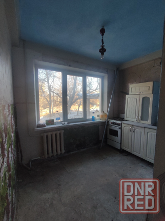 Продам 2-х комнатную квартиру в Петровском районе Донецка, под ремонт. Донецк - изображение 4