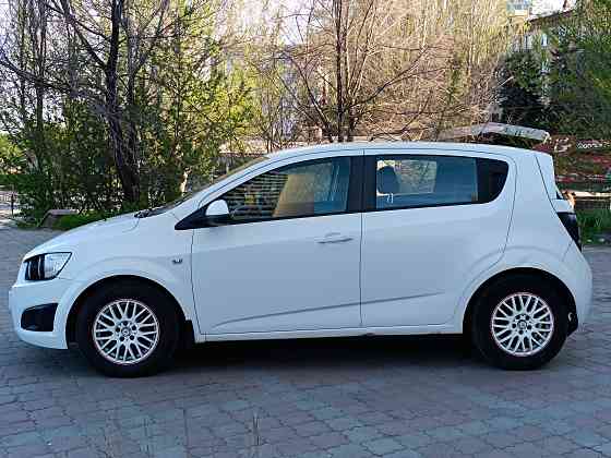 Продам Chevrolet Aveo 2012 год 1.6 автомат, я собственник Донецк