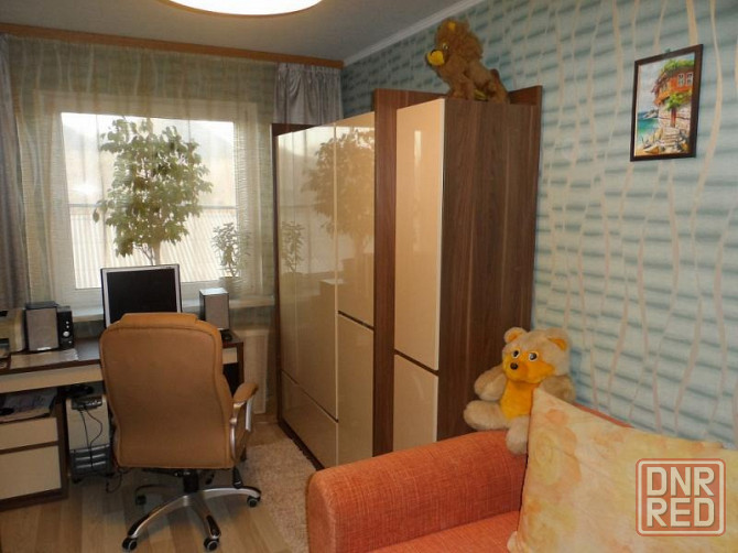 Продается 3 комнат. квартира в Кировском районе на Кирова Донецк - изображение 5