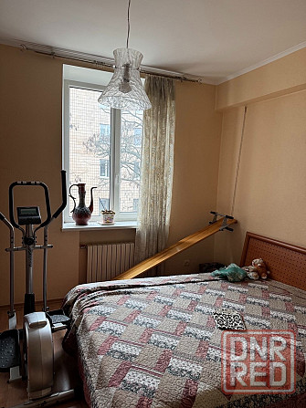 Продажа 3-комнатной квартиры, сталинка, пр. Театральный Донецк - изображение 3