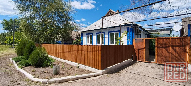 Продам дом с участком земли в пгт Новотроицкое Донецк - изображение 1