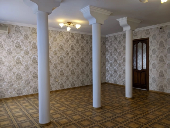 Продажа 3 комн. квартиры, кв-л Северный, (район ж/д вокзала) Макеевка