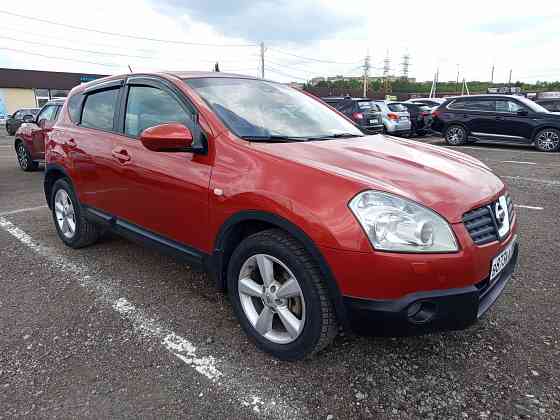 Продаю надёжный кроссовер Nissan Qashgai 2л 2008год автомат самая полная комплектация по автомобилю Донецк