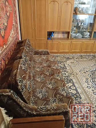 сдам 1-к.кв. Ленинский р-н рынок Соловки 15000 рублей Донецк - изображение 1