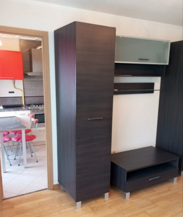 продажа 2к, артема 5/9, маг. империя обоев Донецк