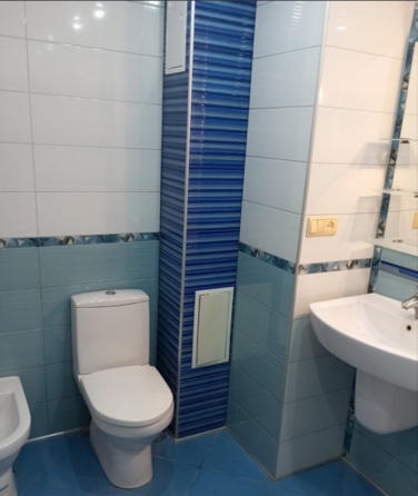продажа 2к, артема 5/9, маг. империя обоев Донецк