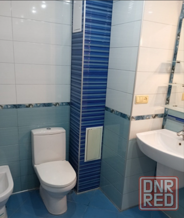 продажа 2к, артема 5/9, маг. империя обоев Донецк - изображение 1