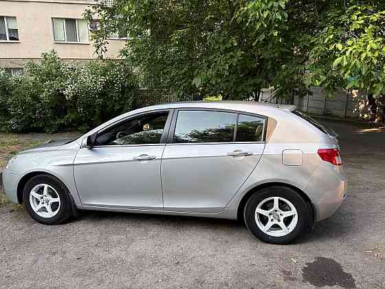 Джили ..автомат пробег 40 т.км Донецк