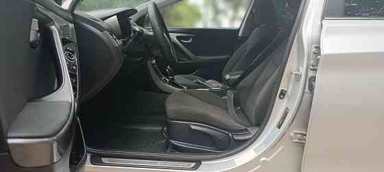 HYUNDAI Elantra 1.8 Донецк