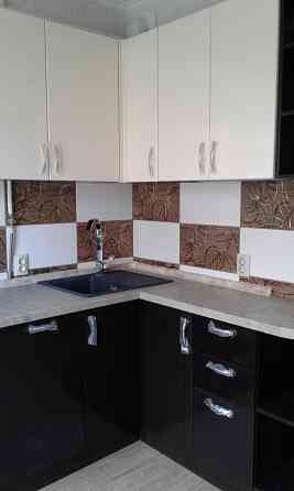 Сдам 1-но ком.кв. Цветочный, есть вся мебель и техника. Донецк