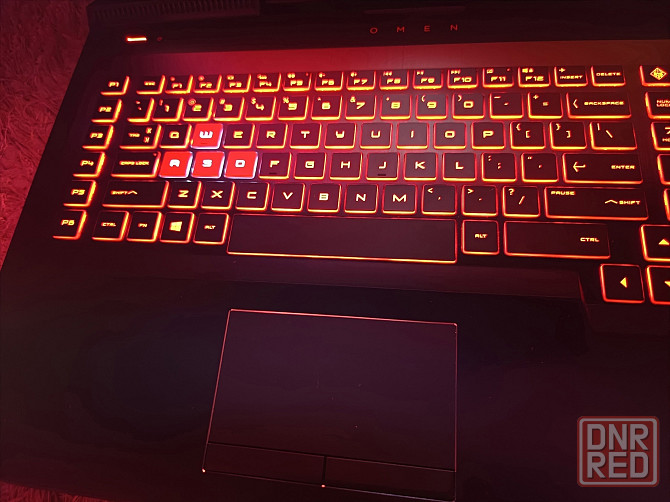 HP Omen 17-an013tx/17,3-120гц/Intel Core i7-7700HQ/16 Гб DDR4/SSD M2 NWMe-256 Гб+HDD 500 Гб/GTX 1060 Донецк - изображение 5