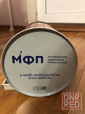 Коробка от новогоднего подарка москворецкая башня Московского кремля Донецк - изображение 7