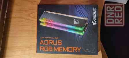 Gigabyte Aorus RGB Memory Макеевка
