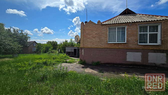 Прoдаю двухэтажный, дачный дом 101 м² с Газом , Гаражом, Баней нa учacткe 8.5 coт! Цена: 3 млн рубл Донецк - изображение 2