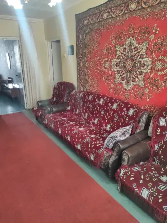 Продам 3к.кв. Буденновский район, Цветочный, Заперевальная. Донецк