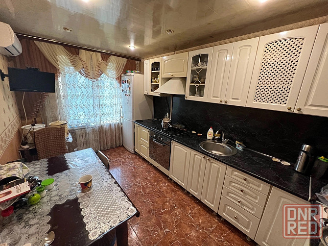 Продам 3 ком. кв., 4/9 эт., 62 м.кв. - Макеевка, ул. Руднева, пос. Бажанова Макеевка - изображение 2