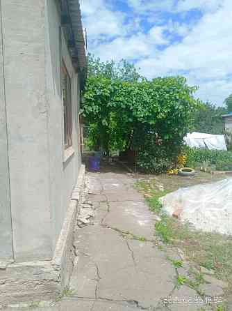 Продаю Харцызск