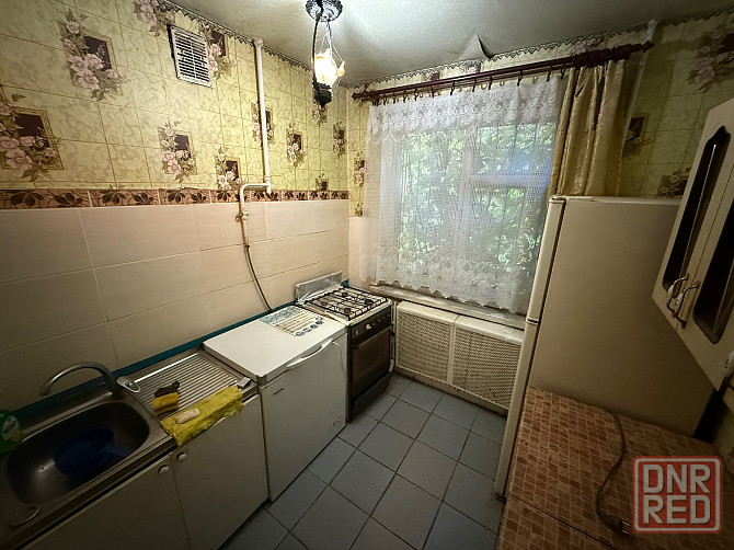 Продам 1 комн. кв., 1/5 эт., 29.6 м.кв. - Макеевка, мкр. Строитель (к-7) Макеевка - изображение 1
