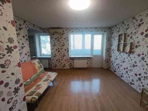 Продается 1 комн. квартира Ленинский р-н, Цирк Донецк
