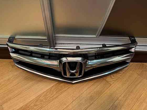 Решетка радиатора Honda accord 7 рестайлинг Донецк