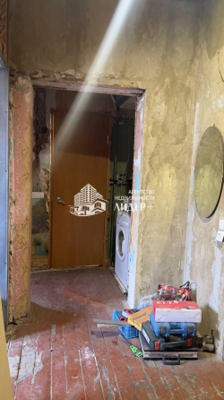Продажа 2 комн. квартира с Гаражом Макеевка, Советский р-н, п.Объединенный Макеевка