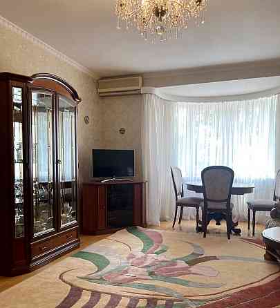 Продам 4к.кв. Ворошиловский р-н. Ориентир пл.Ленина. пр.Гурова. Донецк