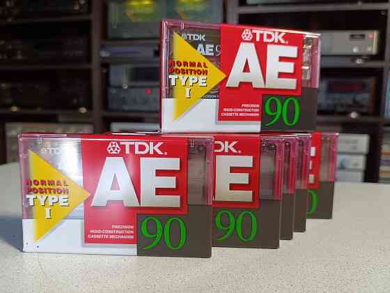 Запечатанные аудиокассеты TDK. AE90 Донецк