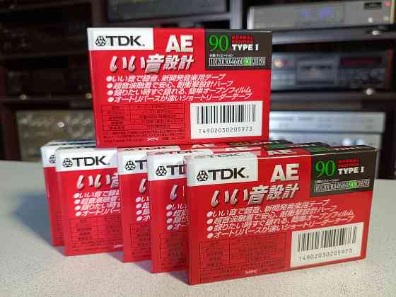Запечатанные аудиокассеты TDK. AE90 Донецк