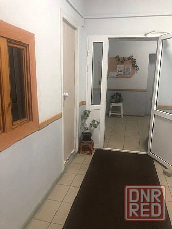 Продается трёхкомнатная крупногабаритная квартира в Ворошиловском районе города Донецка. Донецк - изображение 2