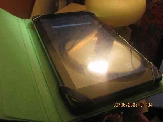 Планшет BQ-7040G ref SD16Gb Донецк